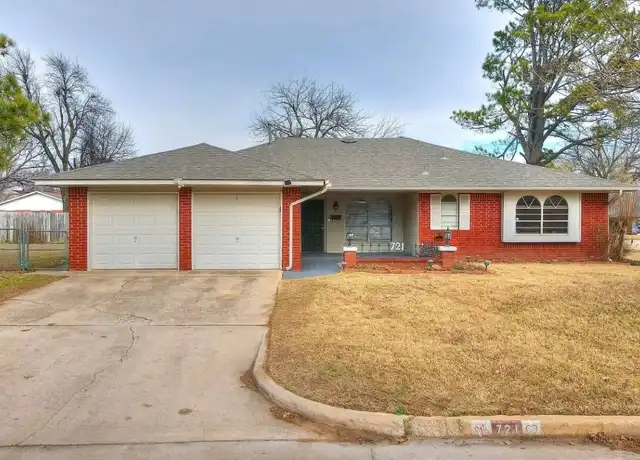 Property at 721 Claremont Dr, Norman, OK, 73069, 4 beds, 2 baths, [object Object]