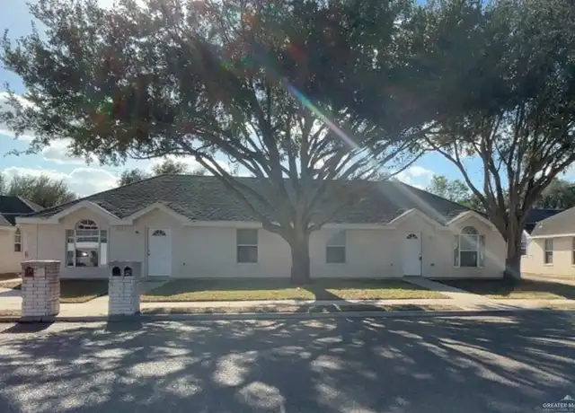 Property at 607 La Mancha Dr Unit 1, Edinburg, TX, 78541, 2 beds, 2 baths, [object Object]