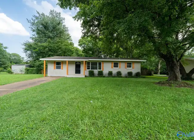 Property at 3711 Broadmor Rd NW, Huntsville, AL, 35810, 3 beds, 2 baths, [object Object]