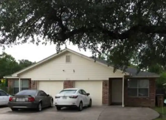 Property at 8701 Talyne Chaise Cir Unit B, Austin, TX, 78729, 3 beds, 2 baths, [object Object]