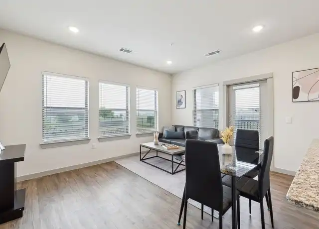 Property at Mayfield Parkway 2051 - Mayfield Pkwy Unit 1226895P, Cleburne, TX, 76033, 2 beds, 2 baths, [object Object]