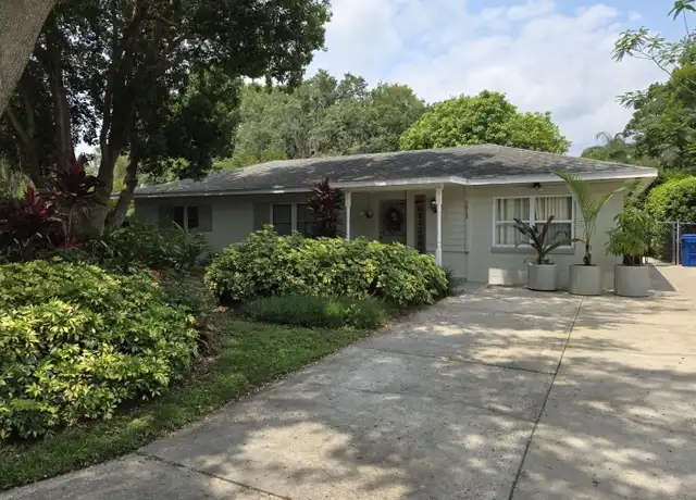 Property at 1813 16th St NW, Winter Haven, FL, 33881, 3 beds, 2 baths, [object Object]