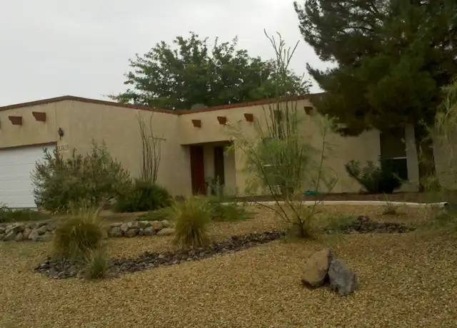 Property at 3211 Mercury Ln, Las Cruces, NM, 88012, 3 beds, 2 baths, [object Object]