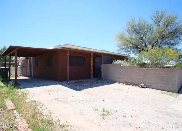 Property at 6808 E 38th St, Tucson, AZ, 85730, 4 beds, 1 bath, [object Object]