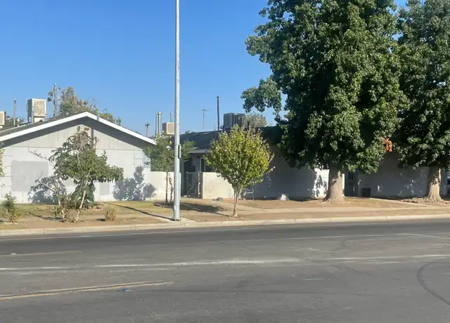 Property at 927 S Thorne Ave, Fresno, CA, 93706, 2 beds, 1 bath, [object Object]
