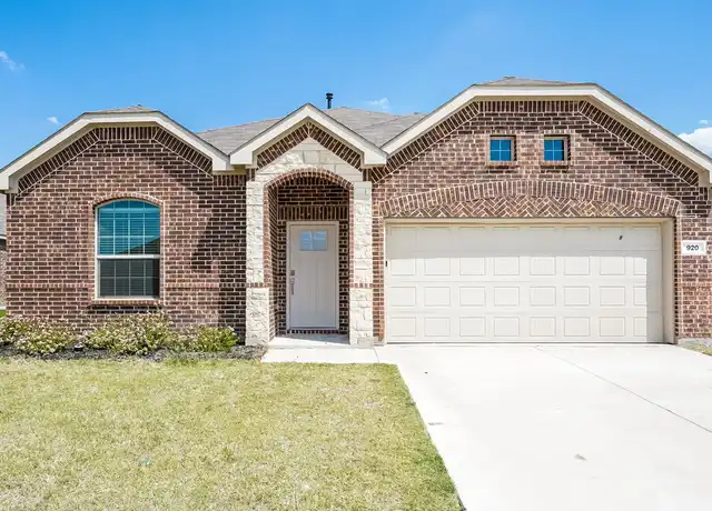 Property at 920 Rusty Spur LN, Haslet, TX, 4 beds, 2 baths, [object Object]