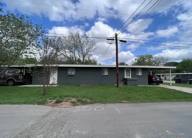 Property at 1011 Hackberry St Unit B, San Marcos, TX, 78666, 2 beds, 1 bath, [object Object]