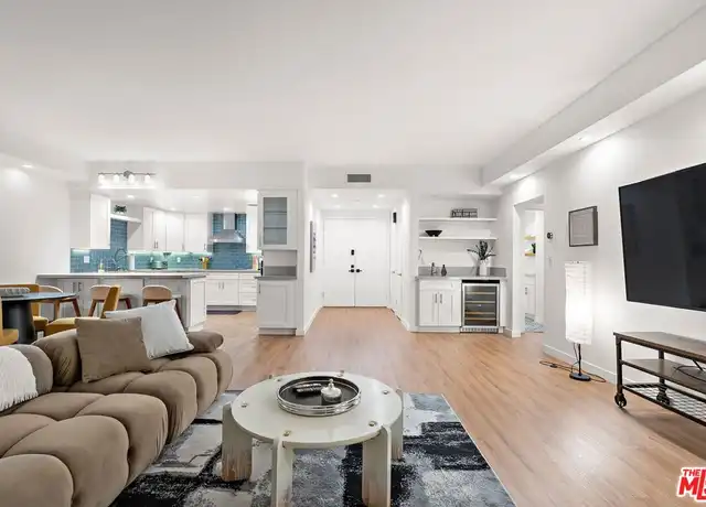 Property at 321 S San Vicente Blvd #507, Los Angeles, CA, 90048, 2 beds, 2 baths, [object Object]