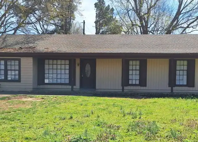 Property at 207 Stoneham Rd, Memphis, TN, 38109, 4 beds, 1 bath, [object Object]