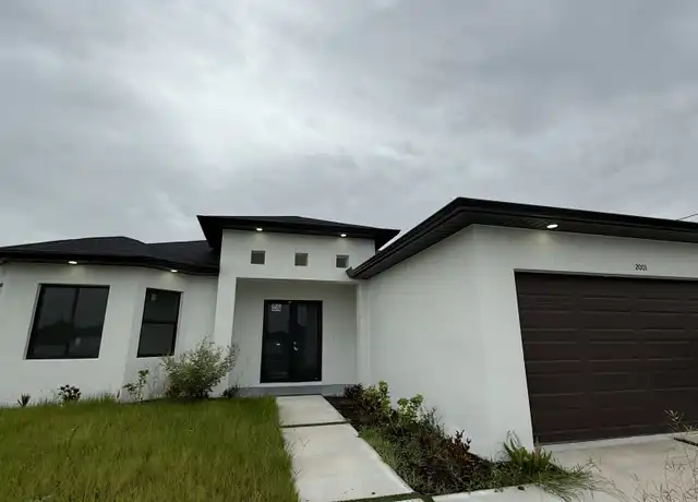Property at 2001 Diplomat Pkwy E, Cape Coral, FL, 33909, 4 beds, 2 baths, [object Object]