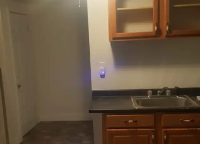 Property at 322 2nd St Unit 2, Albany, NY, 12206, 1 bed, 1 bath, [object Object]