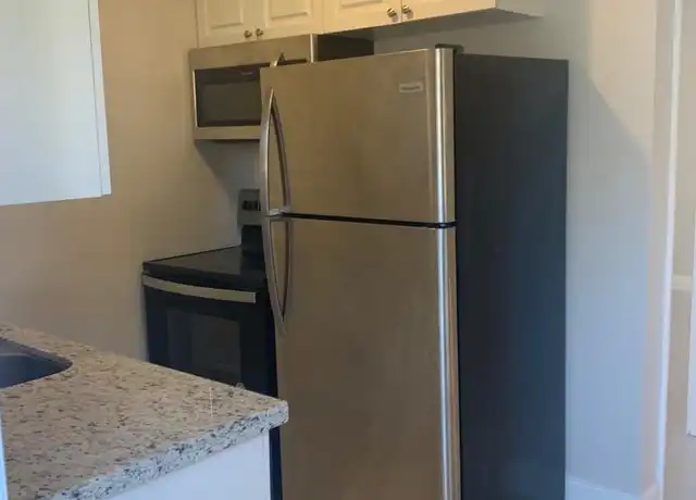 Property at 1531 NE 117th St Unit 2, Miami, FL, 33161, 1 bed, 1 bath, [object Object]