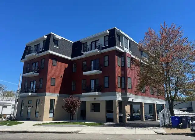 Property at 2 Neponset Ave Unit 8, Dorchester, MA, 02122, 2 beds, 2 baths, [object Object]