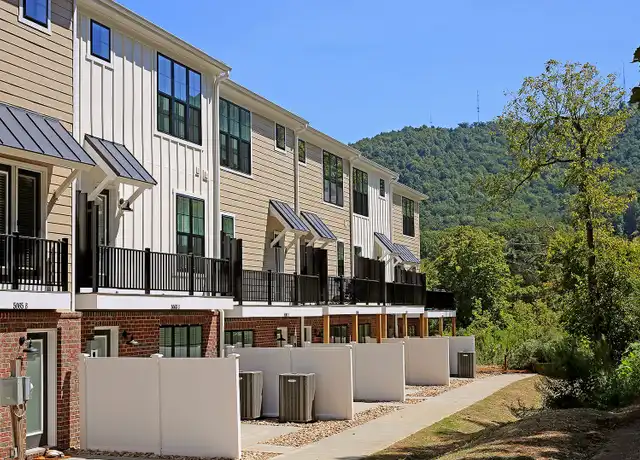 Property at 5055 Mary Jackson Ct Unit B, Lake Monticello, VA, 22902, 1 bed, 1 bath, [object Object]