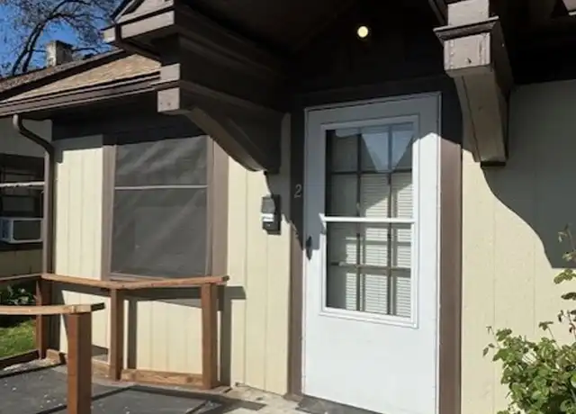 Property at 920 W 11th St Unit 2, Medford, OR, 97501, 1 bed, 1 bath, [object Object]