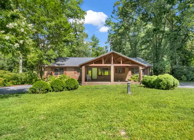Property at 316 S Rugby Rd, Hendersonville, NC, 28791, 3 beds, 3 baths, [object Object]