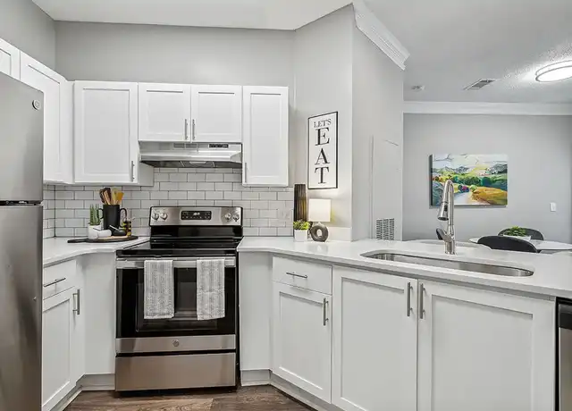 Property at Hawthorne Gates - 7200 Peachtree Dunwoody Rd, Atlanta, GA, 30328, 1-3 bed, 1-2 bath, [object Object]