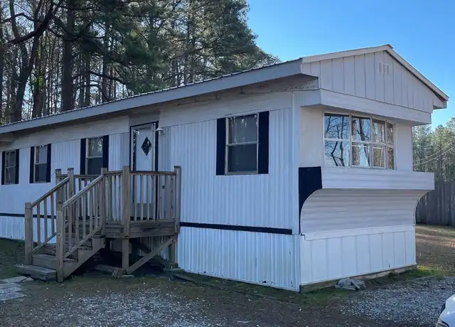 Property at 631 Holly Shelter Rd #10, Jacksonville, NC, 28540, 2 beds, 1 bath, [object Object]