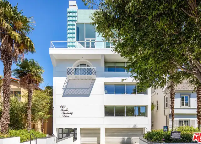 Property at 440 S Roxbury Dr #302, Beverly Hills, CA, 90212, 2 beds, 2 baths, [object Object]