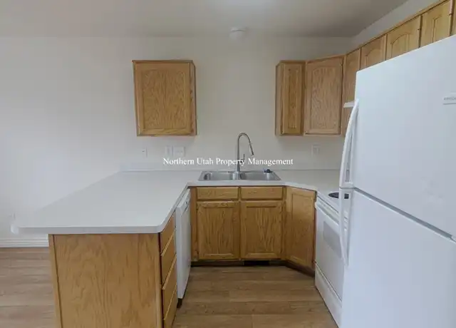 Property at 2888 N 400 E, Ogden, UT, 84414, 4 beds, 2.5 baths, [object Object]