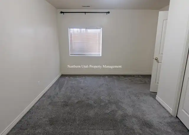 Property at 2888 N 400 E, Ogden, UT, 84414, 4 beds, 2.5 baths, [object Object]