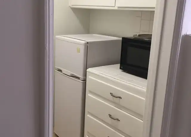 Property at 1772 Orchid Ave Unit 15, Los Angeles, CA, 90028, 0 beds, 1 bath, [object Object]
