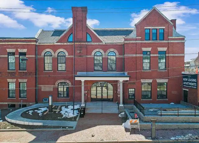 Property at The Courthouse - 10 2nd St, Dover, NH, 03820, 1-2 bed, 1-1.5 bath, [object Object]