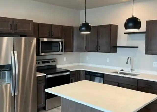Property at 4711 45th St S Unit 405, Fargo, ND, 58104, 1 bed, 1 bath, [object Object]