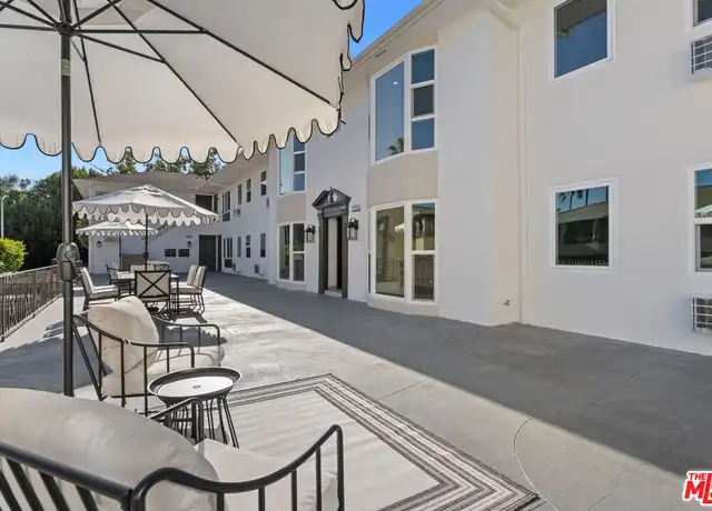 Property at 1252 N Crescent Heights Blvd Unit 2, West Hollywood, CA, 90046, 2 beds, 2 baths, [object Object]