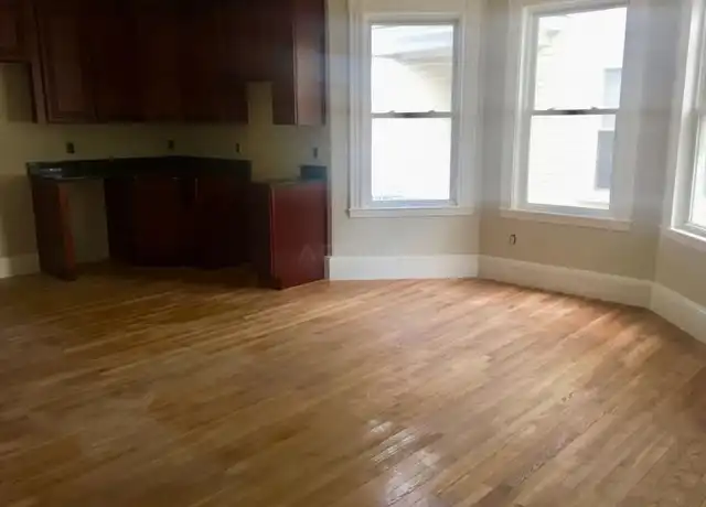 Property at 16 Kenwood St, Somerville, MA, 02144, 3 beds, 1 bath, [object Object]