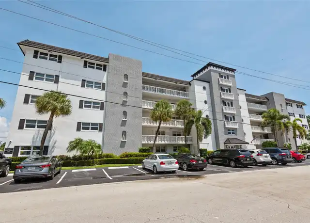 Property at 5100 Bayview Dr #403, Fort Lauderdale, FL, 33308, 2 beds, 2 baths, [object Object]