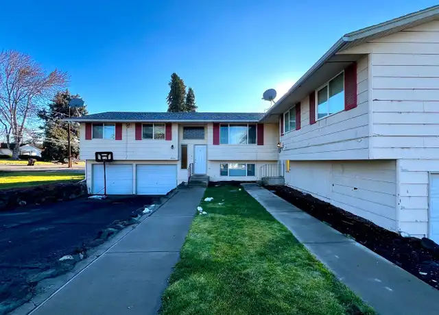 Property at 4802 McCargar St, Yakima, WA, 98908, 3 beds, 1.5 baths, [object Object]