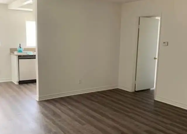 Property at Castilian Park Apartments - 1622 E Fairway Dr, Orange, CA, 92866, 2 beds, 1 bath, [object Object]