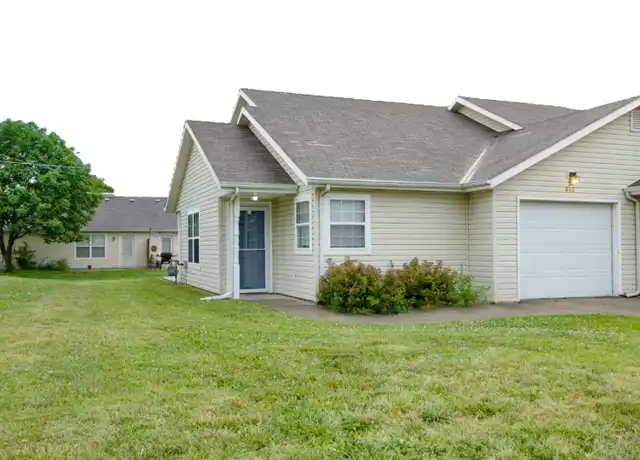 Property at 610 Goodrich Dr, Manhattan, KS, 66502, 2 beds, 1 bath, [object Object]