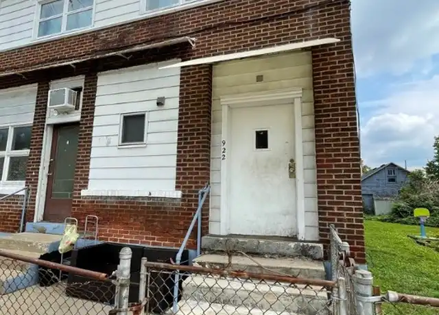 Property at 922 Hober Ave Unit 1, McKees Rocks, PA, 15136, 1 bed, 1 bath, [object Object]
