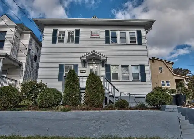 Property at 1221 Vine St Unit A, Scranton, PA, 18510, 3 beds, 1 bath, [object Object]
