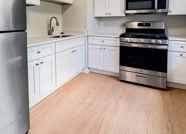 Property at 8810 Wesley Ave Unit 8812 301, Manassas, VA, 20110, 1 bed, 1 bath, [object Object]