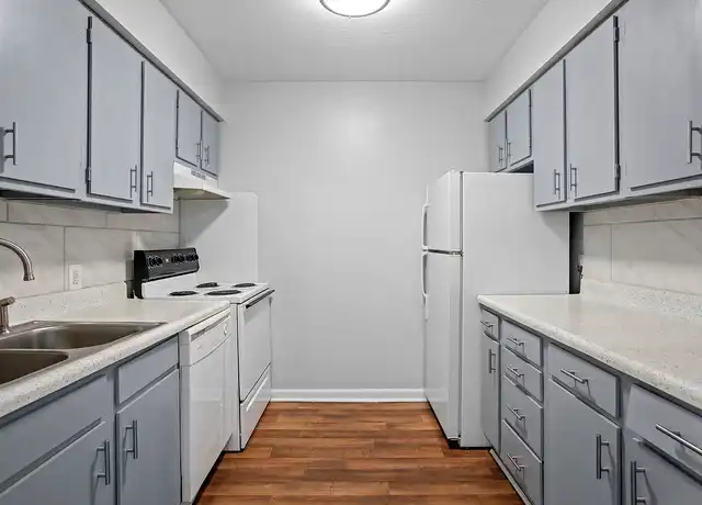 Property at Brittany Arms - 901 W Pine St, Hattiesburg, MS, 39401, 1-2 bed, 1-1.5 bath, [object Object]