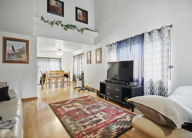 Property at 103 19th St NE, Owatonna, MN, 55060, 3 beds, 1.5 baths, [object Object]