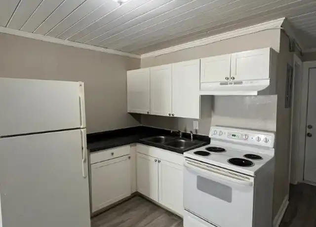 Property at 2651 Lafayette St Unit 2651, Fort Myers, FL, 33916, 2 beds, 1 bath, [object Object]