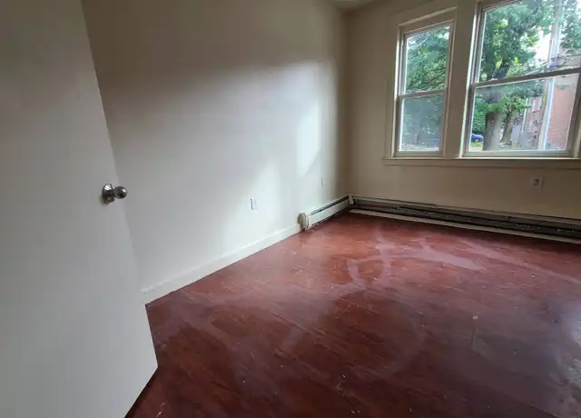 Property at 256 Mather St Unit 1B, Hartford, CT, 06112, 2 beds, 1 bath, [object Object]