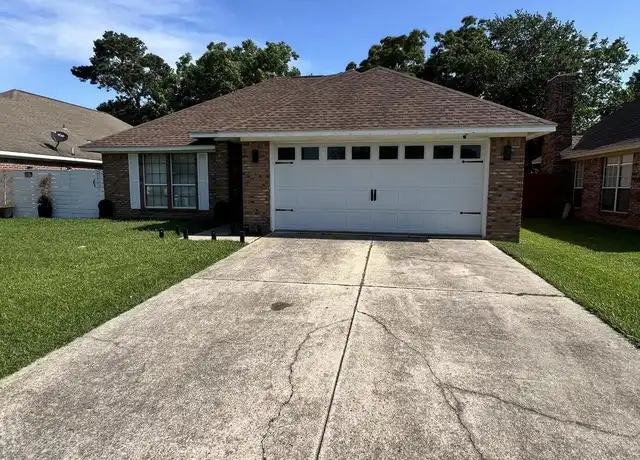 Property at 2617 Palmer Dr, Gulfport, MS, 39507, 3 beds, 2 baths, [object Object]