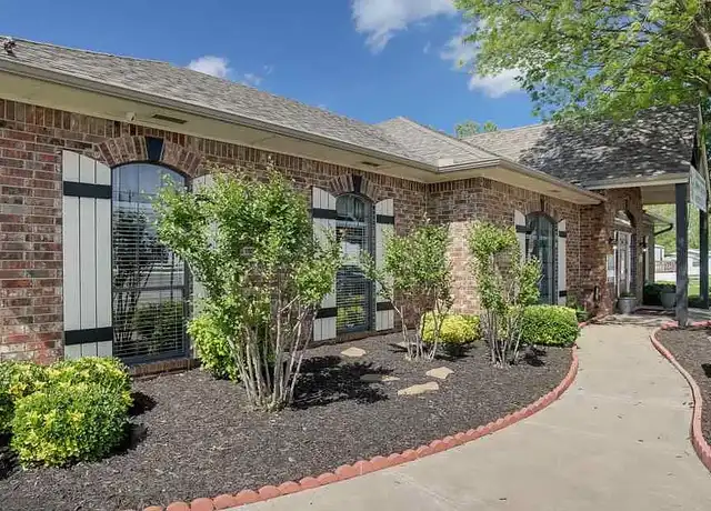 Property at Overholser Village - 9355 Sundown Dr, Oklahoma City, OK, 73127, 3 beds, 2 baths, [object Object]