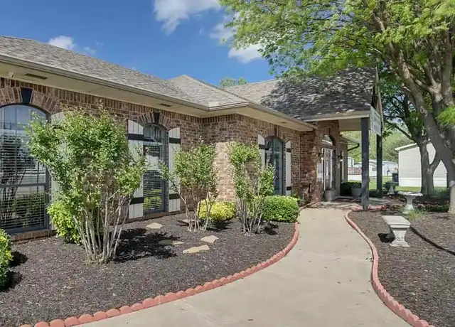 Property at Overholser Village - 9355 Sundown Dr, Oklahoma City, OK, 73127, 2 beds, 2 baths, [object Object]