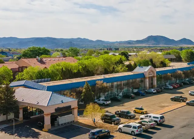 Photo of 810 Eubank Blvd NE, Albuquerque, NM 87123