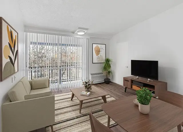 Photo of 810 Eubank Blvd NE, Albuquerque, NM 87123