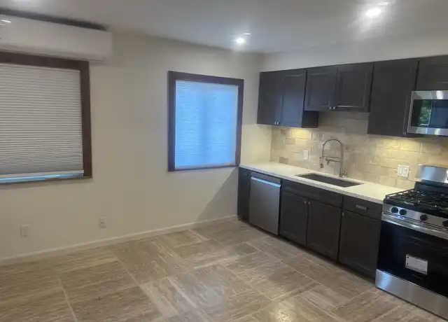 Property at 713 E Elder St Unit 6, Fallbrook, CA, 92028, 1 bed, 1 bath, [object Object]
