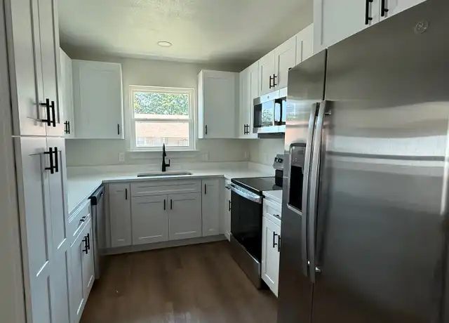 Property at 2402 Lindblad Ct Unit 4, Arlington, TX, 76016, 2 beds, 2 baths, [object Object]