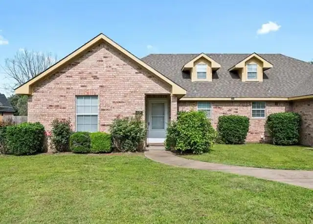 Property at 204 Lum Ln Unit 101, Denison, TX, 75020, 3 beds, 2 baths, [object Object]