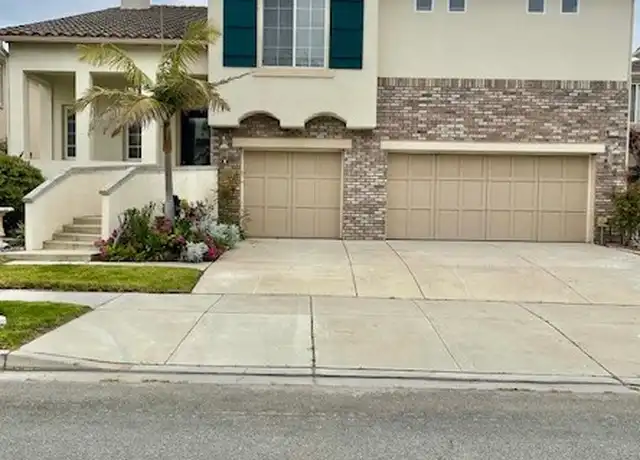 Property at 1211 Chesapeake Dr, Oxnard, CA, 93035, 4 beds, 3.5 baths, [object Object]